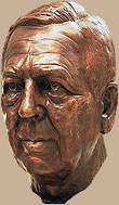 Kurt Arentz: Dr. Helmfried Schneider